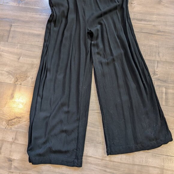 Wide Leg Jumpsuit with Tie Bow Front & Spaghetti Straps - Picture 5 of 7